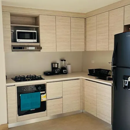 Frente Al Mar, Morros Zoe Apartamento